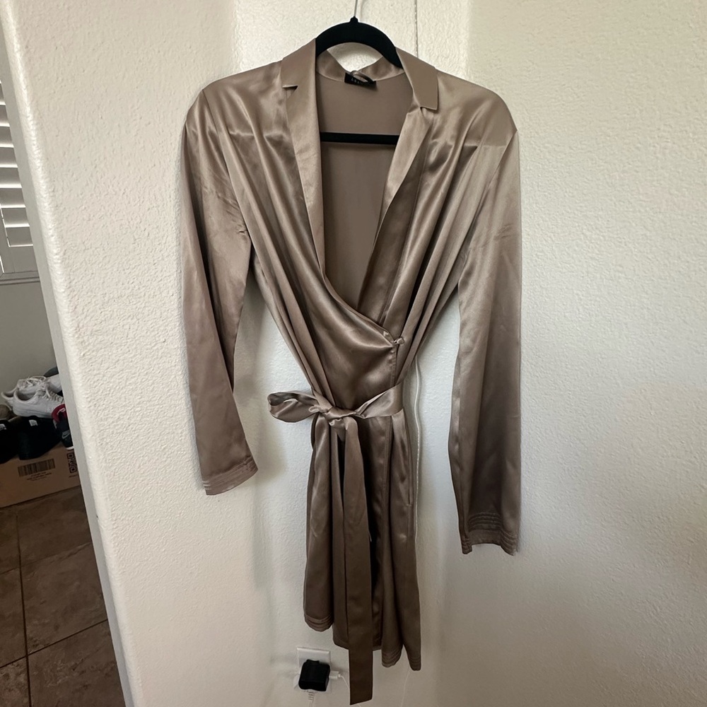La Perla Luxurious Satin Robe in Tan